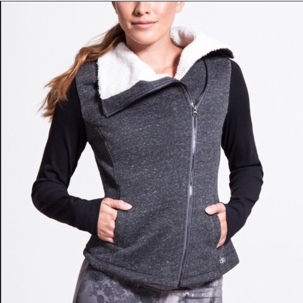 Alo Yoga Tao Jacket